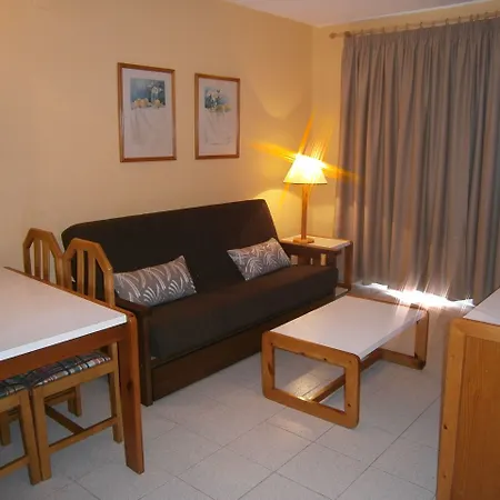 Centro Cancajos アパート