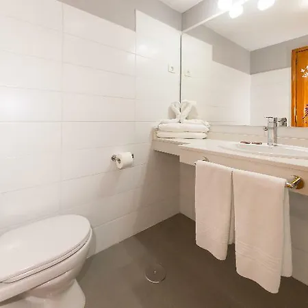 坎加胡斯中心公寓酒店 * Playa Cancajos.- BreNa Baja (la Palma)